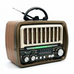   Golon RX-075D Retro USB rádio – solárně dobíjecí s elegantním dřevěným designem