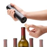 Automatický otvírák na víno s příslušenstvím
